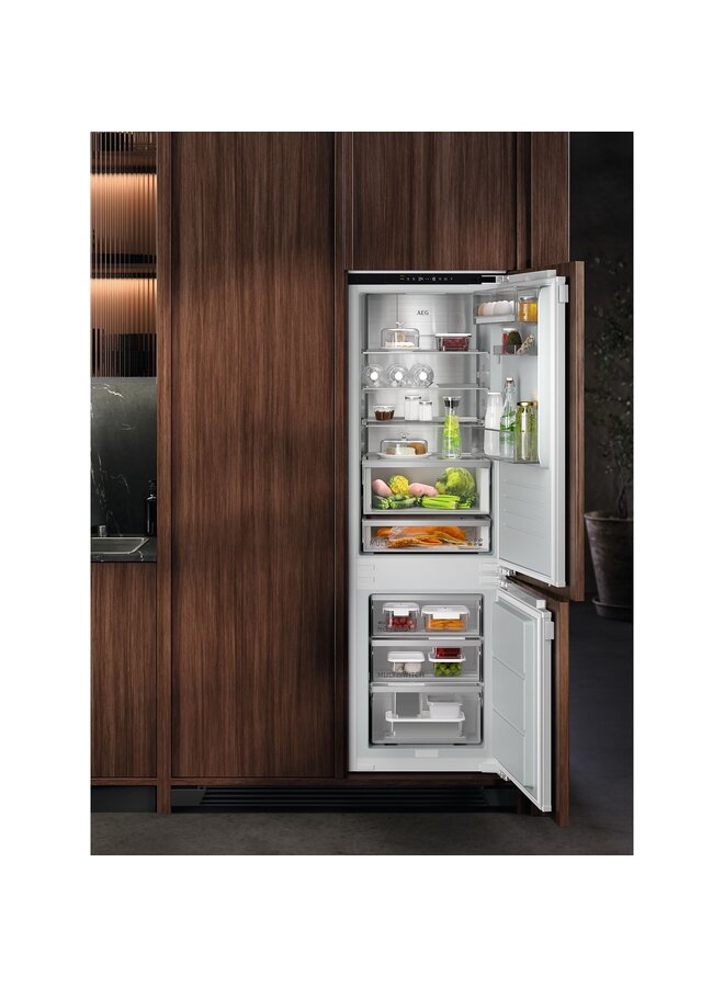 AEG TSC9V183DC | Inbouw koelvriescombinatie | D | Nofrost