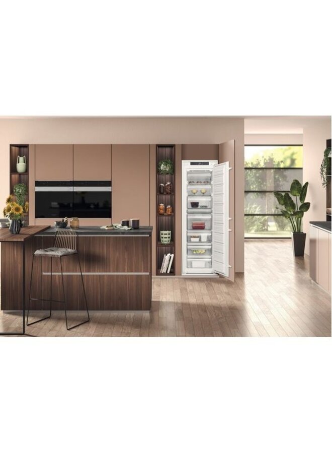 Hotpoint HF 1801 E F2 | Inbouw vriezer | 178 cm | Nofrost