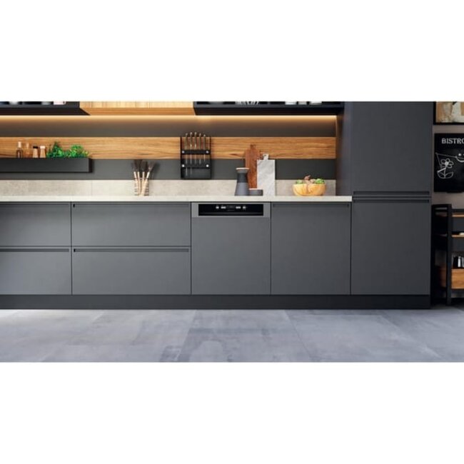 Bauknecht BKEX PBN | Half geintegreerde vaatwasser | B