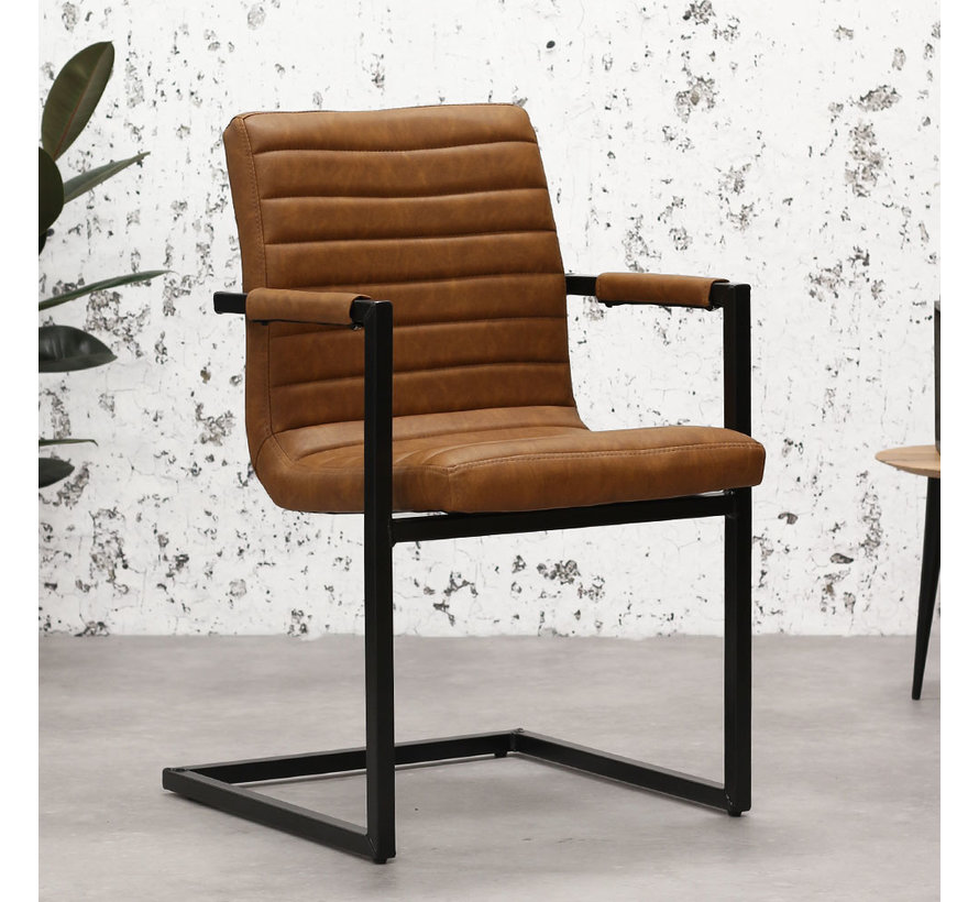 Esszimmerstuhl Kunstleder Brute mit Armlehne cognac - Gratis Versand