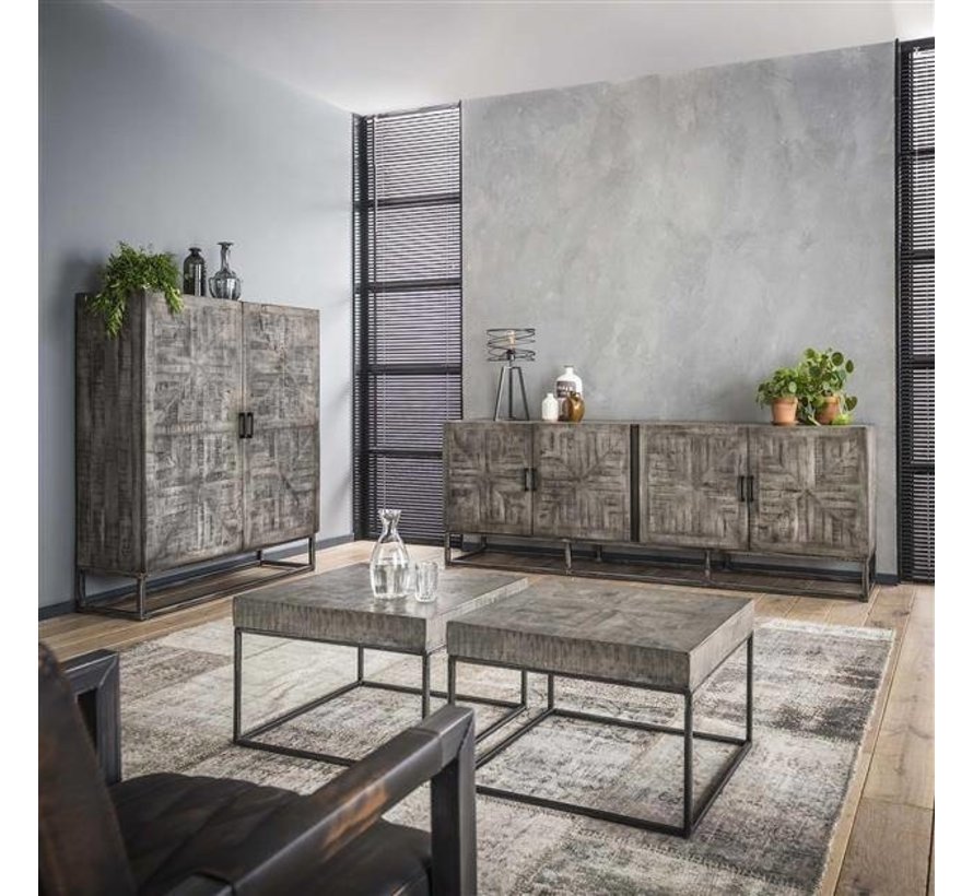 Sideboard Industrial aus Mangoholz und Metall - Gratis Versand - Livin24
