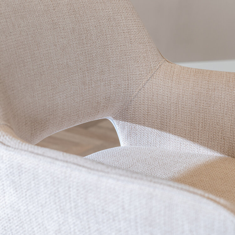 Barstuhl Inga mit Armlehne recycelter Stoff beige 78 cm