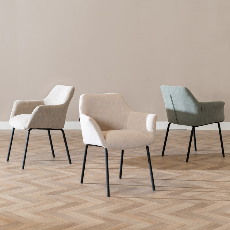 Esszimmerstuhl Sten mit Armlehne recycelter Stoff grün