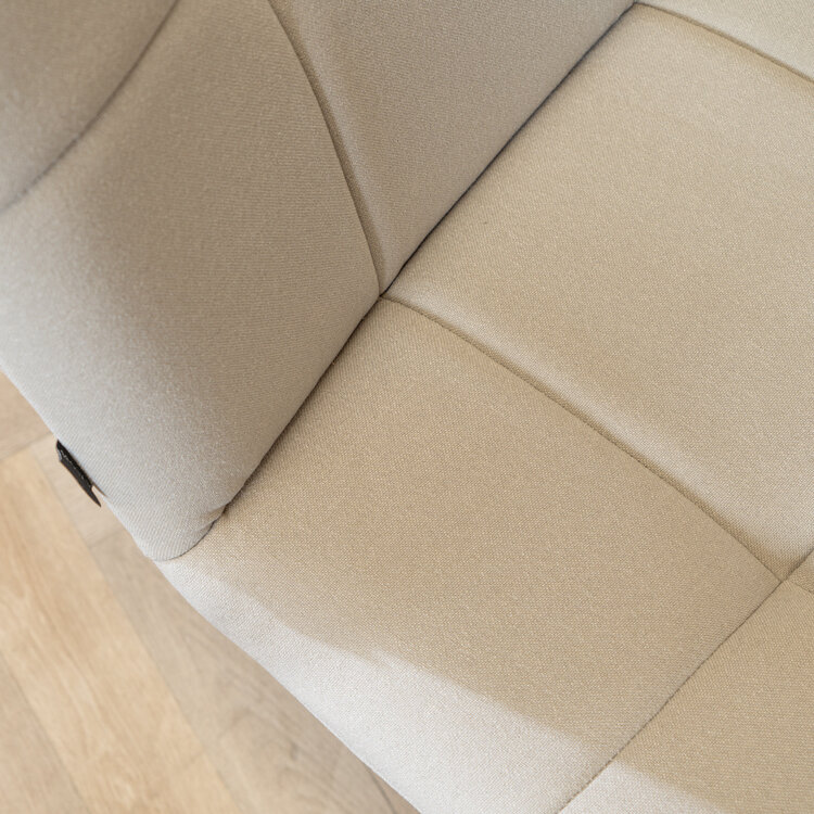 Sessel Eevi grau recycelter Stoff drehbar