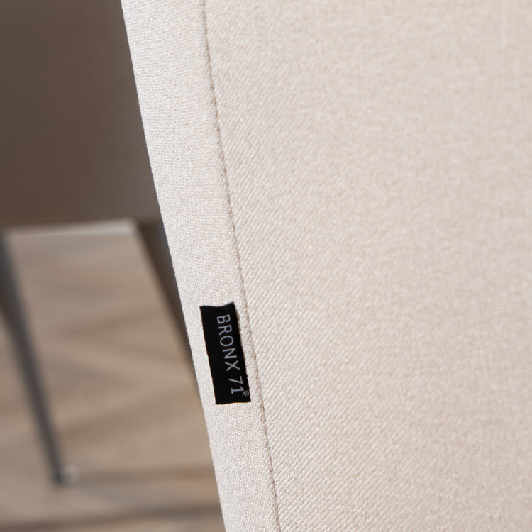 Esszimmerstuhl Elin recycelter Stoff mit Armlehne off white