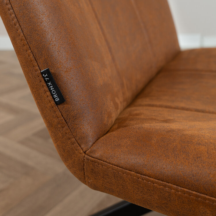 Ledersessel Eevi cognac drehbar