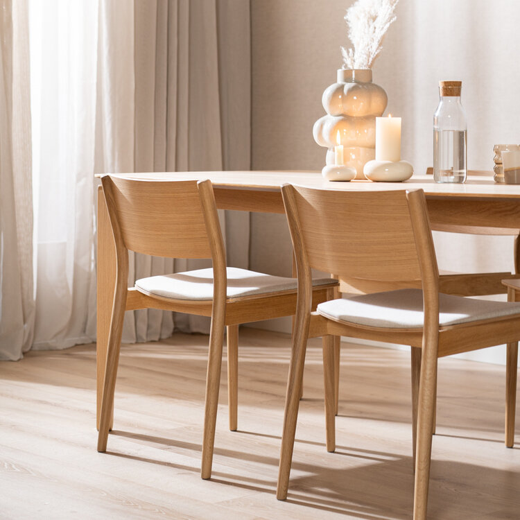 Esszimmerstuhl Elio Eiche Natur / off white