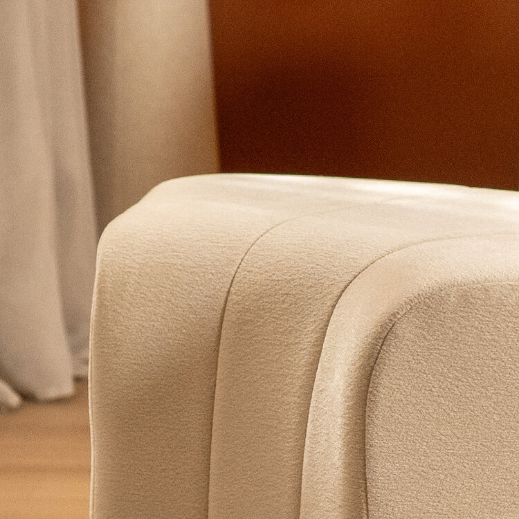 Modularer Eckhocker Seth Chenille off white