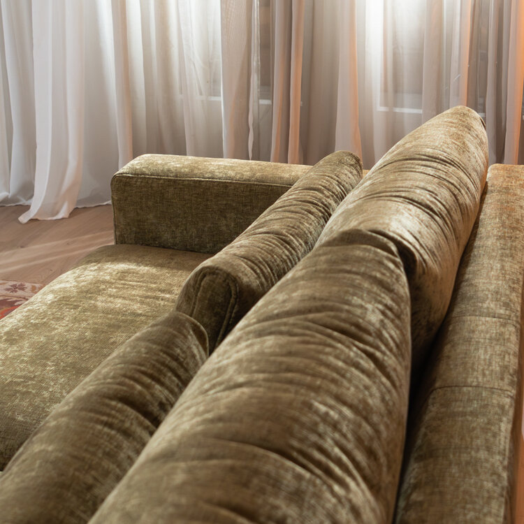 3-Sitzer Sofa Kyle Chenille olive grün