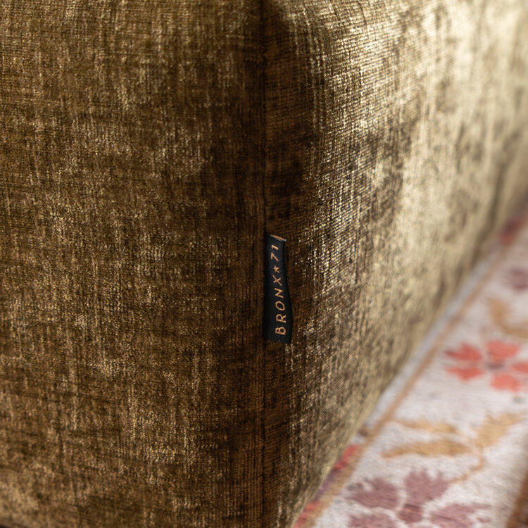 Hocker Kyle chenille olive grün