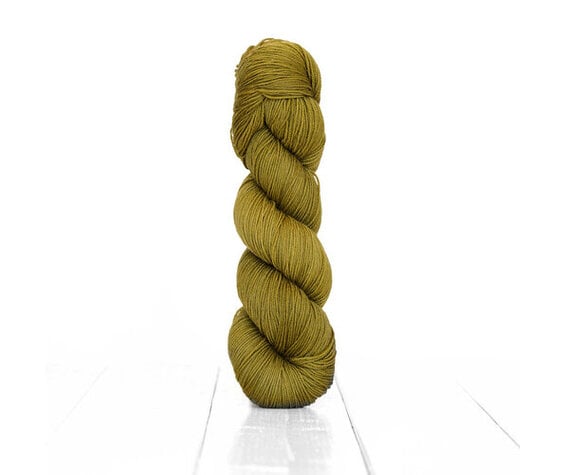 Urth Uneek Harvest Fingering - Fig