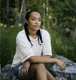 Laine Laine Issue 25 - Stillness