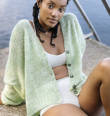 Laine Laine Issue 25 - Stillness