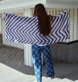 Laine Laine Issue 26 - Crossing Paths