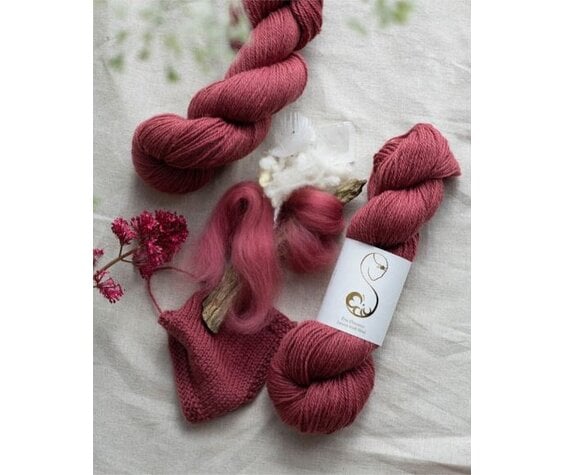Ériu Wool Yarn in Fae