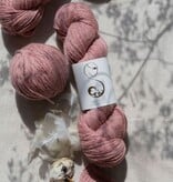 Ériu Ériu - Wool Yarn in The Otherworld