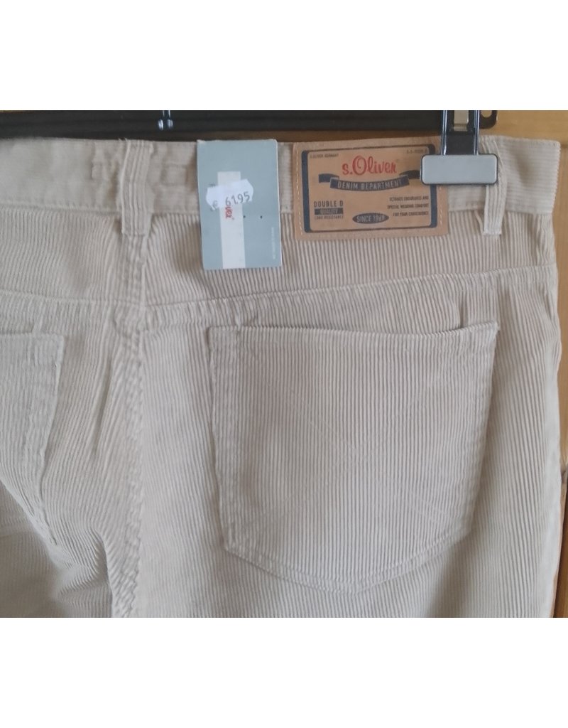 S.Oliver broek ripstof beige maat 32/34 en 34/34