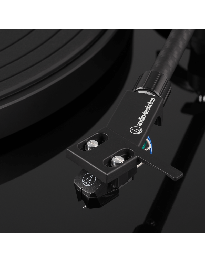 Audio Technica AT-LPW50PB turntable