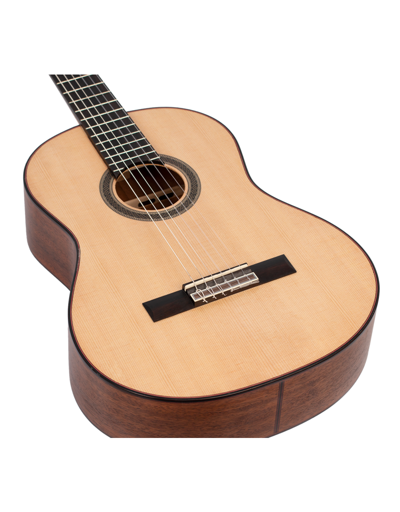 Valencia VC704 4/4 classical guitar