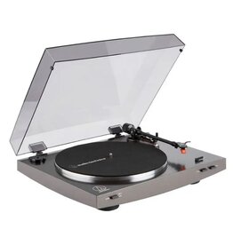 Audio Technica AT-LP2X record player