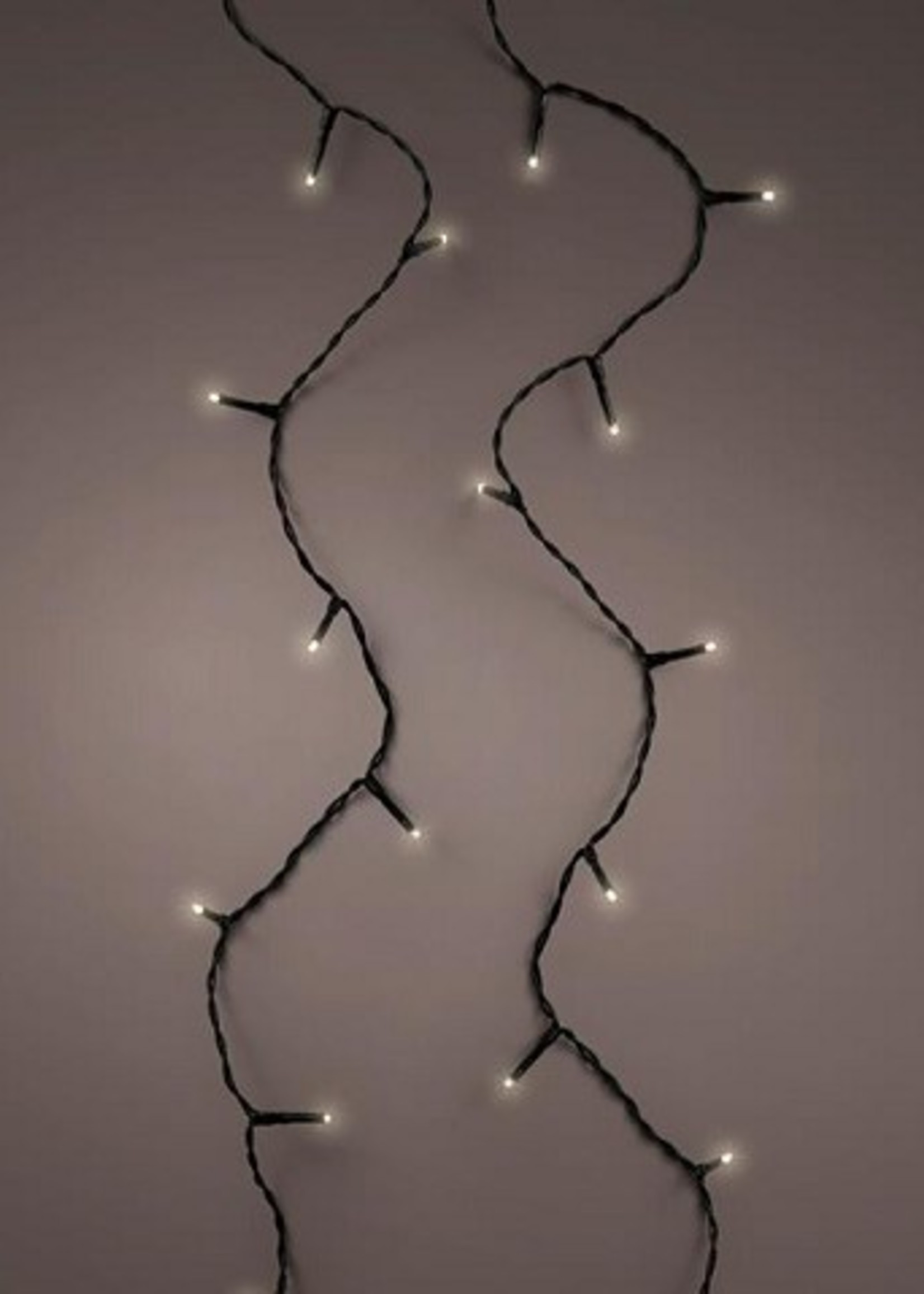 Lumineo LED strengverlichting binnen en buiten 9m 120 Lampjes warmwit. Met 8-uurs timer en dimfunctie