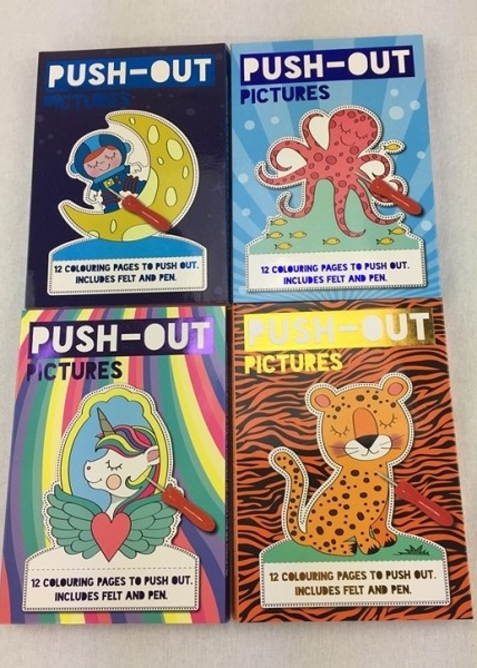 Prikblok met vilt, prikpen en 12 prikkaarten