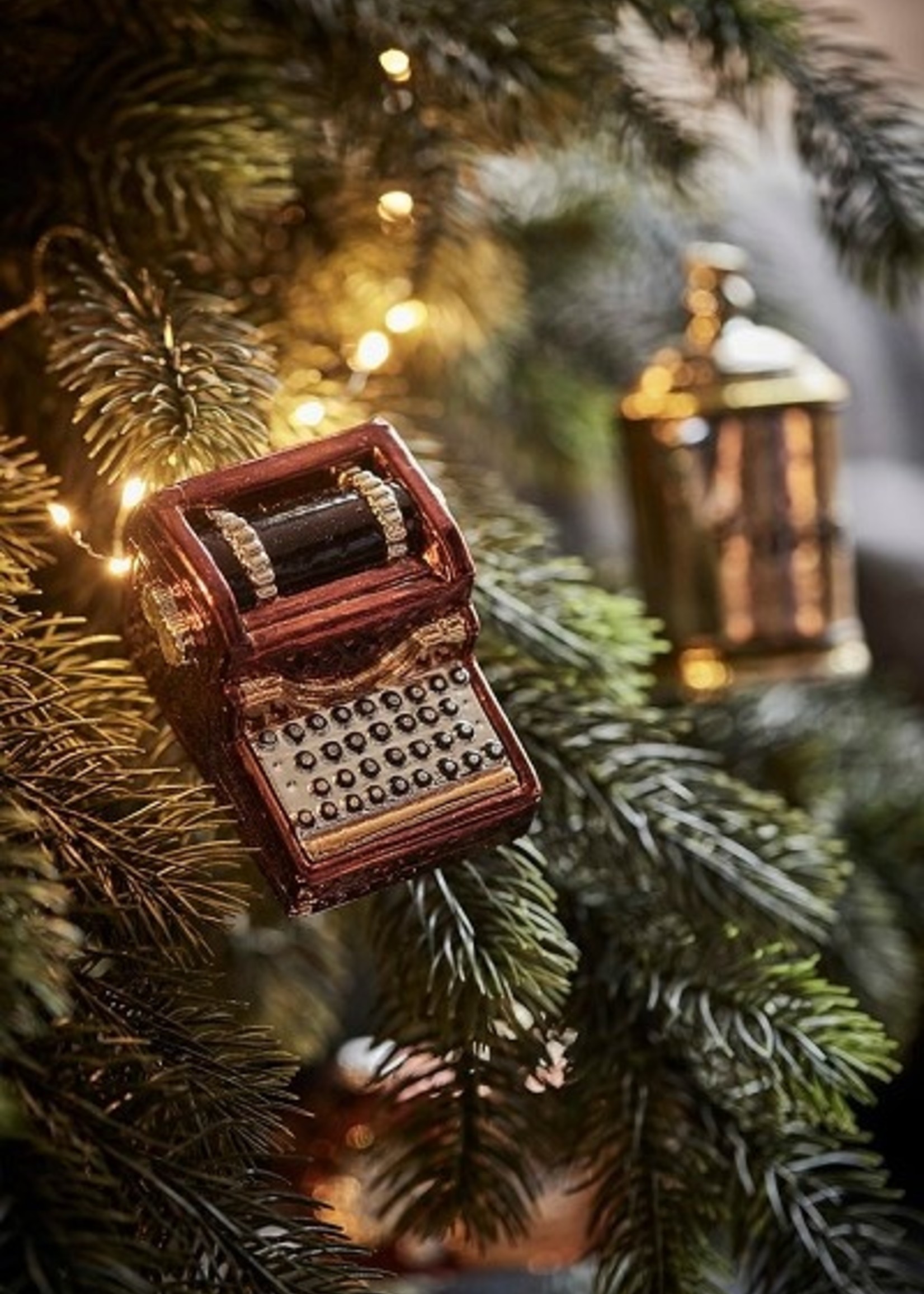 Kersthanger old school 7x8x13cm leverbaar in als telefoon, naaimachine, stormlantaarn of typemachine