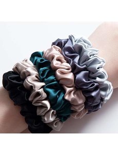  2* Seiden-Scrunchies