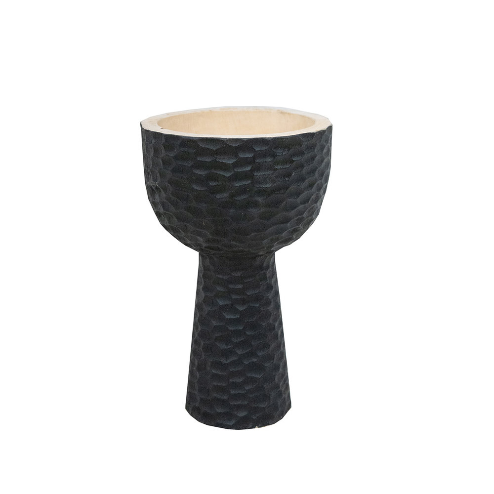JoJo Living Suarhouten decoratieve  kom op voet JoJo Living Suarhouten decoratieve  kom op voet