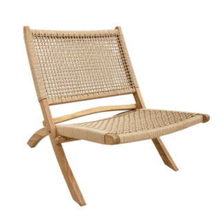 Teakhouten en rotan stoelen