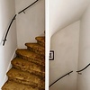 Smeedijzeren trapleuning - rond (20 mm) massief - met gelaste ronde houders - op maat - ruw staal (transparant gecoat)