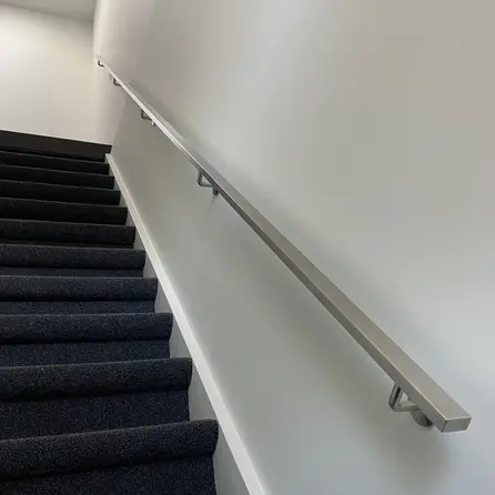 RVS trapleuning - rechthoekig (40x20 mm) - met leuninghouders type 3 - op maat - geborsteld RVS 304