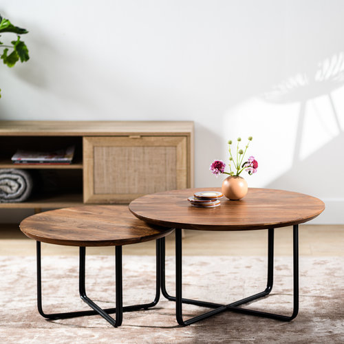 Stewie Couchtisch Industrial 2er-Set Braun Akazienholz Stewie Couchtisch Industrial 2er-Set Braun Akazienholz