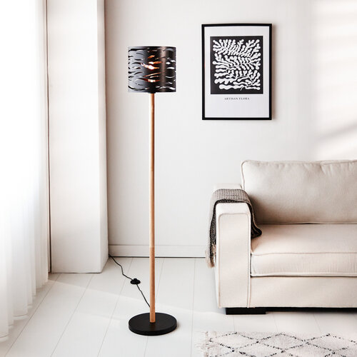 Freckle Stehlampe Industrial Schwarz Freckle Stehlampe Industrial Schwarz