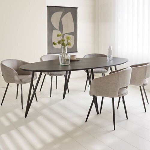 Dimehouse Schwarzer ovaler Esstisch Cesar 230x100 cm Dimehouse Schwarzer ovaler Esstisch Cesar 230x100 cm