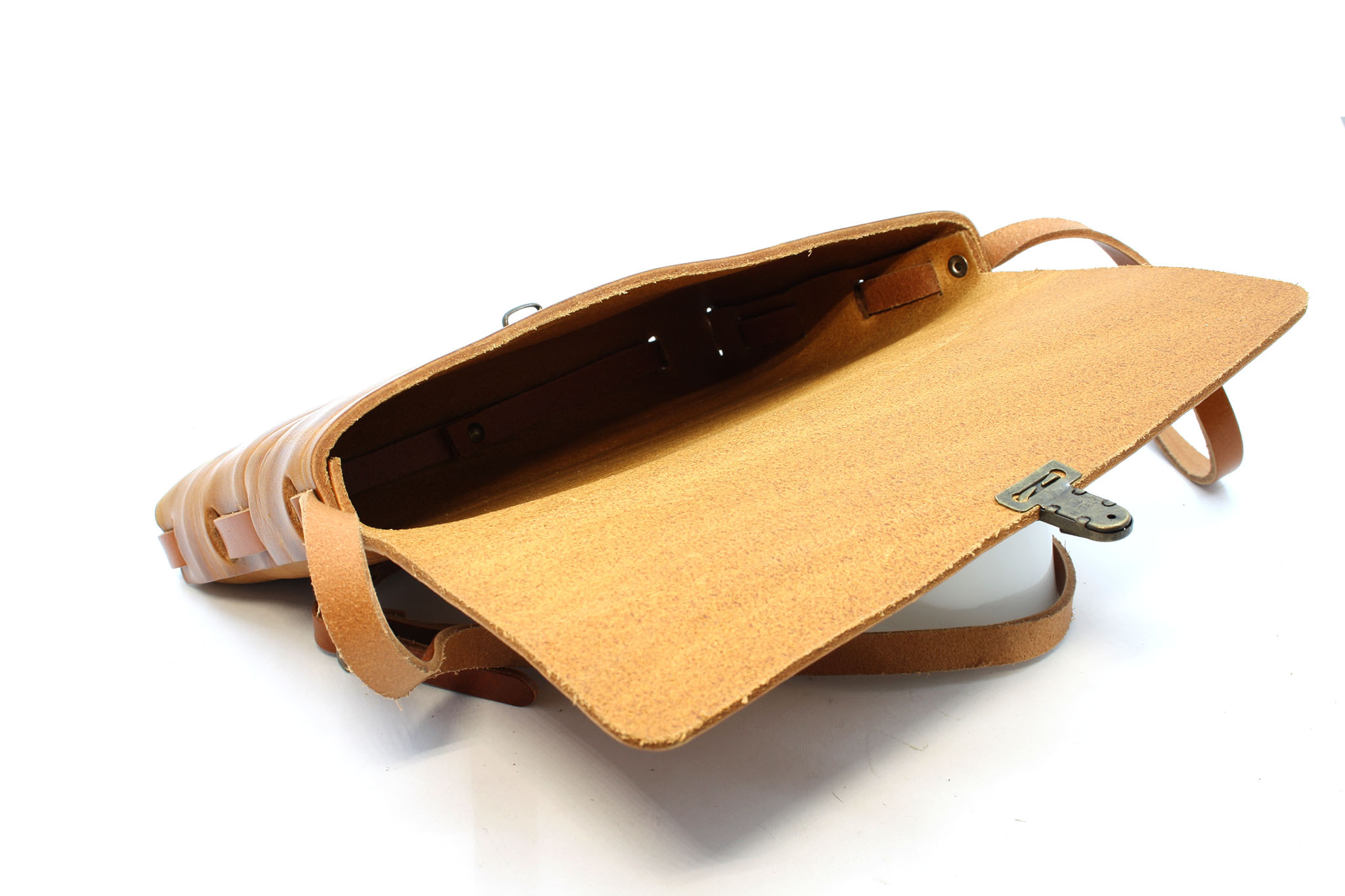 A-Zone Handgemaakt vol nerf leren tasje cognac