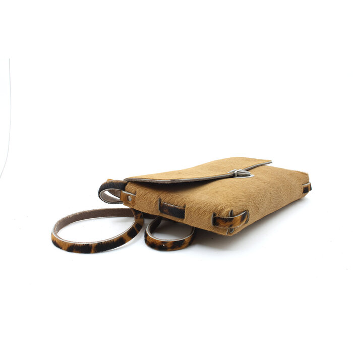 A-Zone Handgemaakt leren tasje hair-on camel