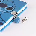 Disney Disney Stitch Dagboek - Met Slot - Glimmend - Cadeauverpakking Disney Disney Stitch Dagboek - Met Slot - Glimmend - Cadeauverpakking