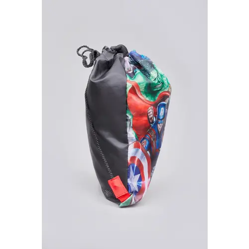 Marvel Marvel Avengers Schwimmtasche Kinder – Turnbeutel mit Kordelzug – Hulk, Thor, Captain America & Iron Man Marvel Marvel Avengers Schwimmtasche Kinder – Turnbeutel mit Kordelzug – Hulk, Thor, Captain America & Iron Man