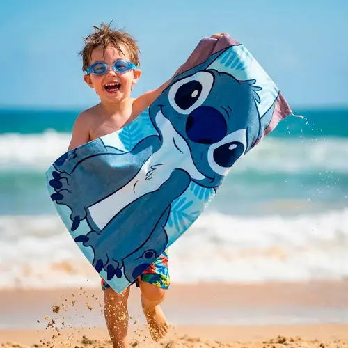 Disney Disney Stitch Strandlaken met Zwembril – Handdoek en Zwemset Kind – Strand Zwembad Vakantie Accessoires