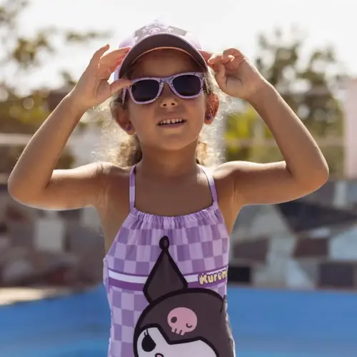 Hello Kitty Hello Kitty Kuromi Pet en Zonnebril Set – Paars Roze – UV400 Bescherming – Verstelbare Zomer Pet voor Meisjes