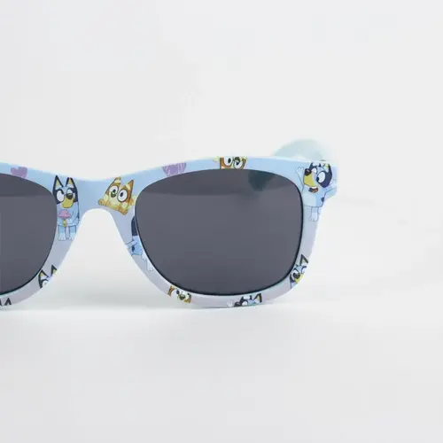 Bluey Bluey en Bingo Pet en Zonnebril Set – Lichtblauw/Roze – UV400 Bescherming – Verstelbare Zomer Pet voor Kinderen