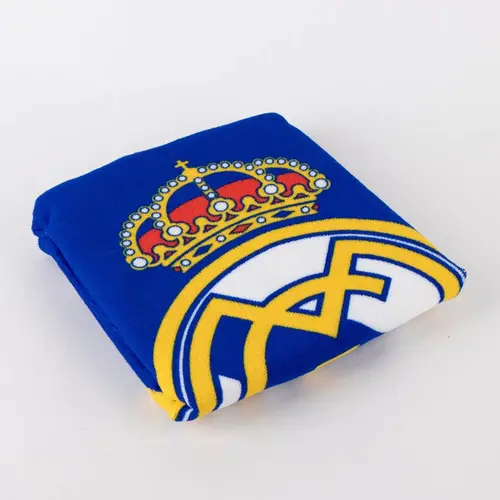 Real Madrid Real Madrid Poncho voor Kinderen – Blauw – 55 x 110 cm – Sneldrogende Kinderponcho met Capuchon – Officieel Gelicenseerd