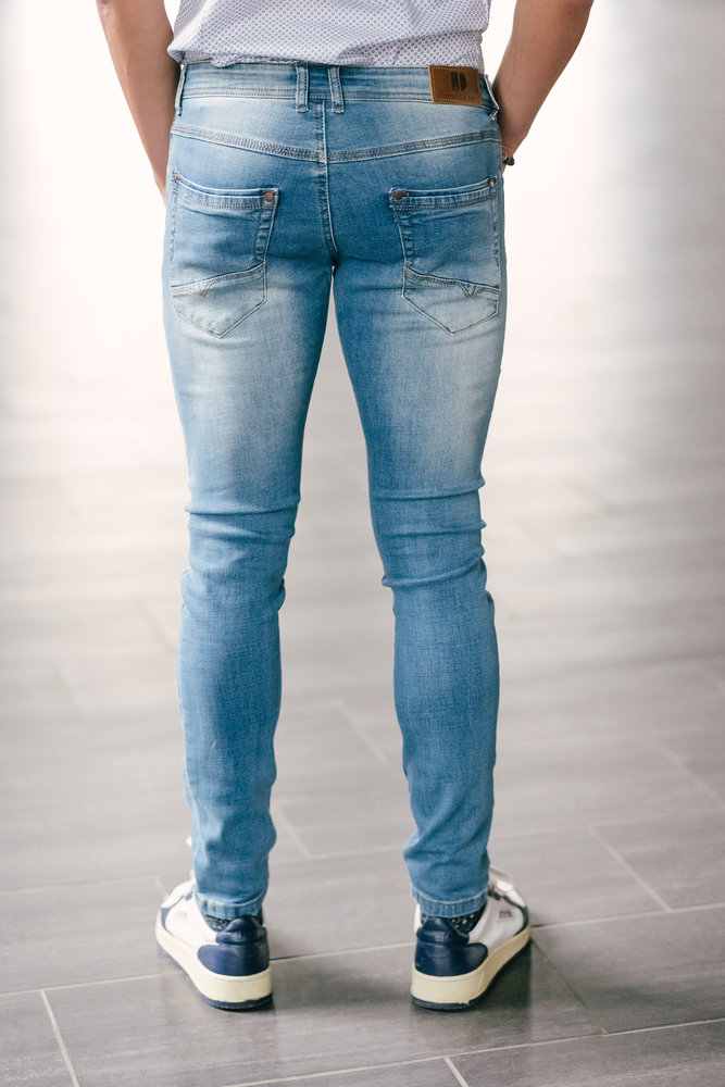 LUCAS jean LUCAS jean