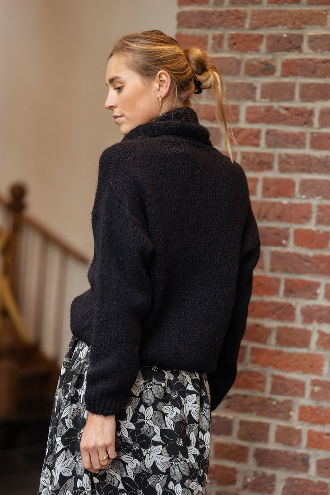 MARA pull noir MARA pull noir