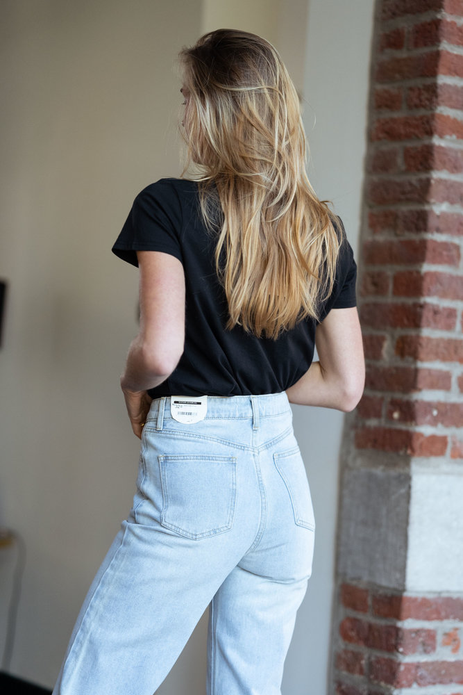 ATHEA t-shirt noir et or ATHEA t-shirt noir et or