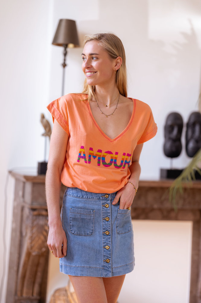 AMOUR t-shirt peach AMOUR t-shirt peach