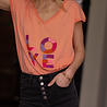 LOVE t-shirt peach LOVE t-shirt peach
