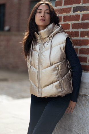 TEREZIA doudoune champagne sans manches