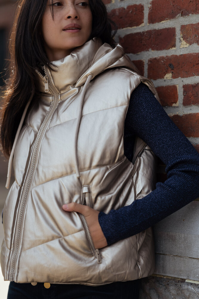 TEREZIA doudoune champagne sans manches